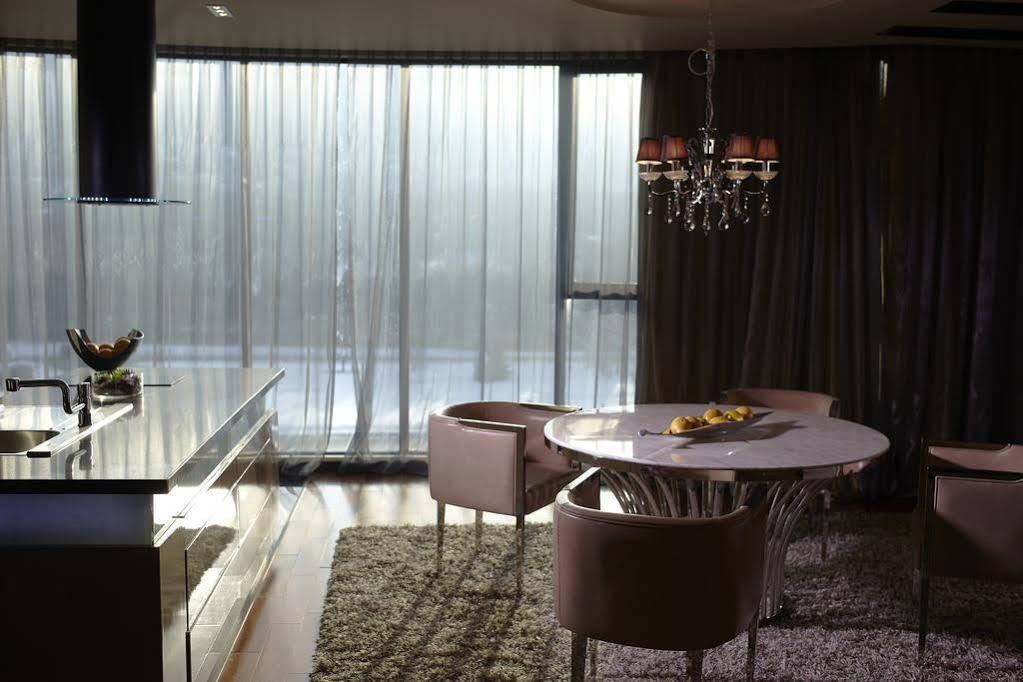 Hotel Emirates Sofia Zewnętrze zdjęcie
