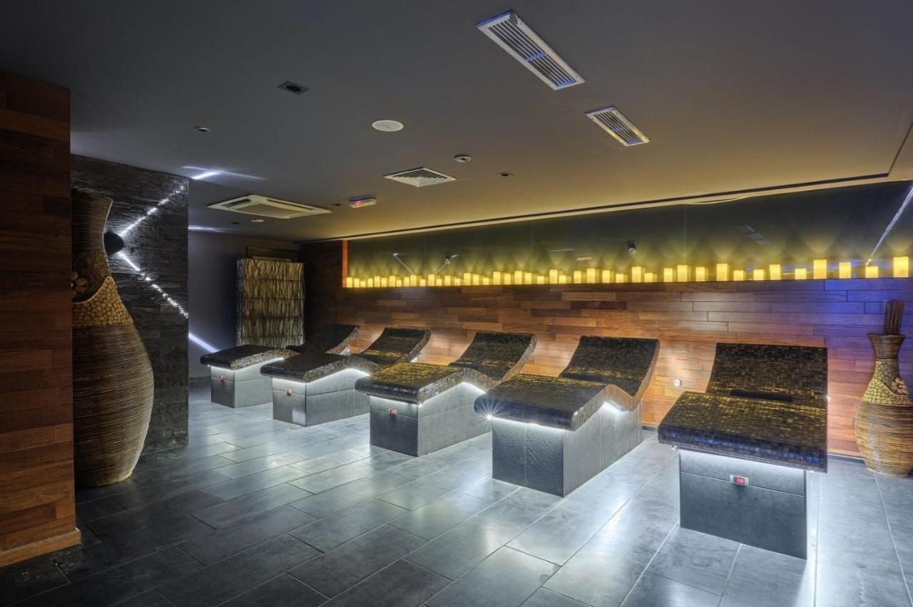 Hotel Emirates Sofia Zewnętrze zdjęcie