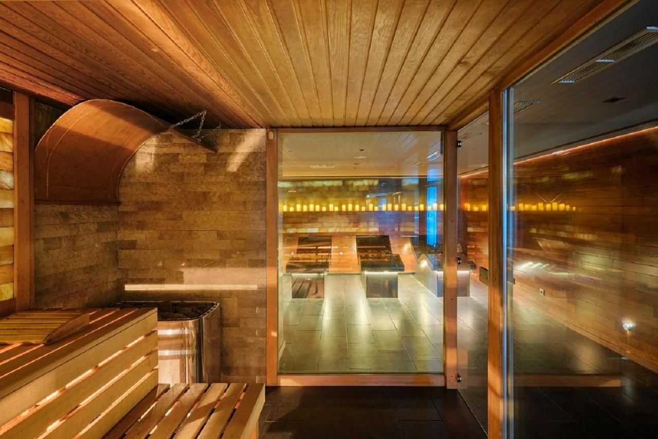 Hotel Emirates Sofia Zewnętrze zdjęcie
