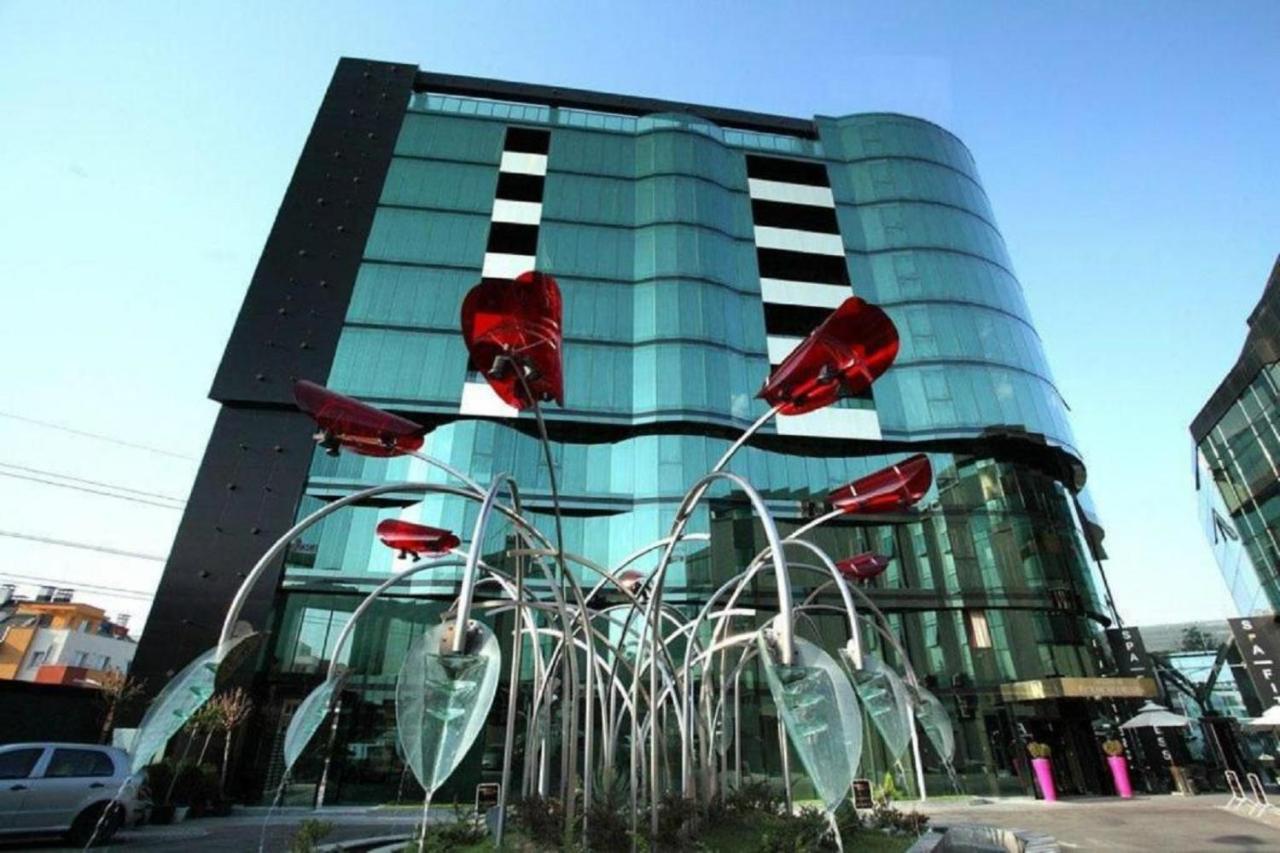 Hotel Emirates Sofia Zewnętrze zdjęcie